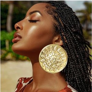 Gold flower African earrings